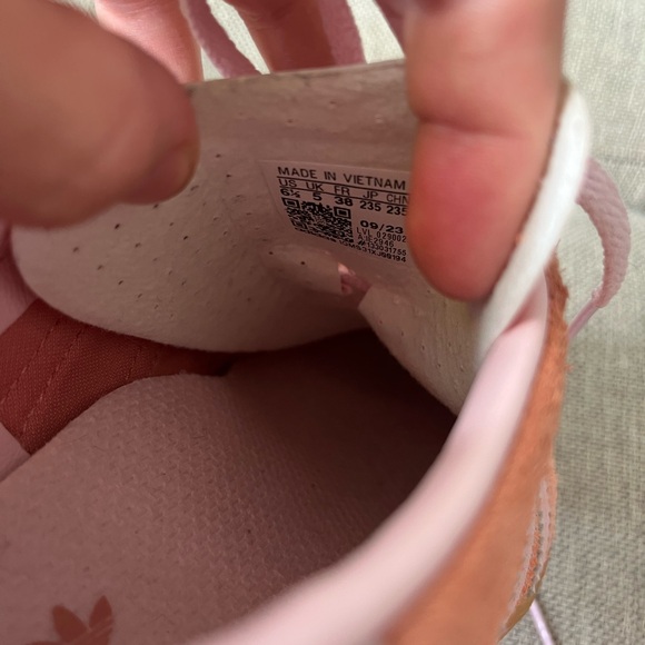 Adidas Gazelle - Pink with Box - Picture 6 of 6